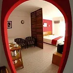 Edificio Novo Rosamar Al Vendégház 3*