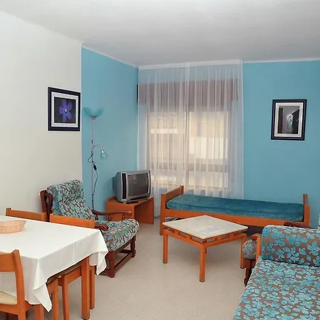 Edificio Novo Rosamar Al Casa de hóspedes