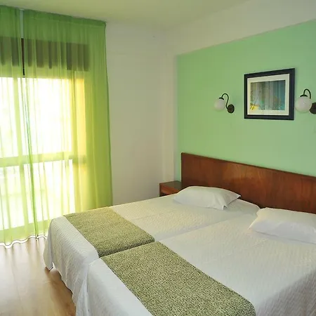 Edificio Novo Rosamar Al Casa de hóspedes Silves