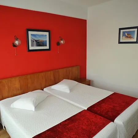 Edificio Novo Rosamar Al Casa de hóspedes Silves