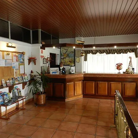 Edificio Novo Rosamar Al 3*