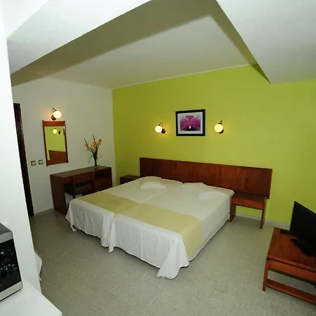 Edificio Novo Rosamar Al 3* Silves