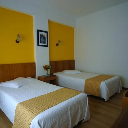 Edificio Novo Rosamar Al 3*