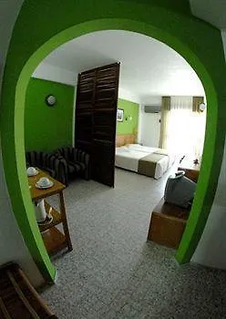 Edificio Novo Rosamar Al Pensjonat