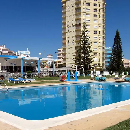 Pensión Edificio Novo Rosamar Al 3*